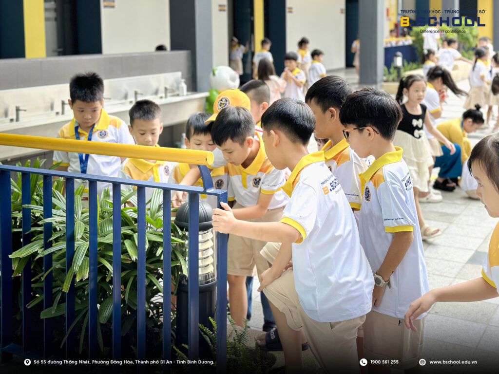 Giờ ra chơi vui vẻ và an toàn tại B.School