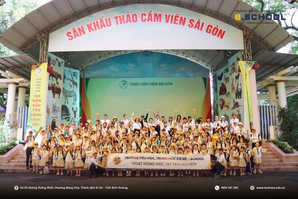 Học sinh B.School chụp hình lưu niệm cùng thầy cô trong chuyến dã ngoại năm 2024