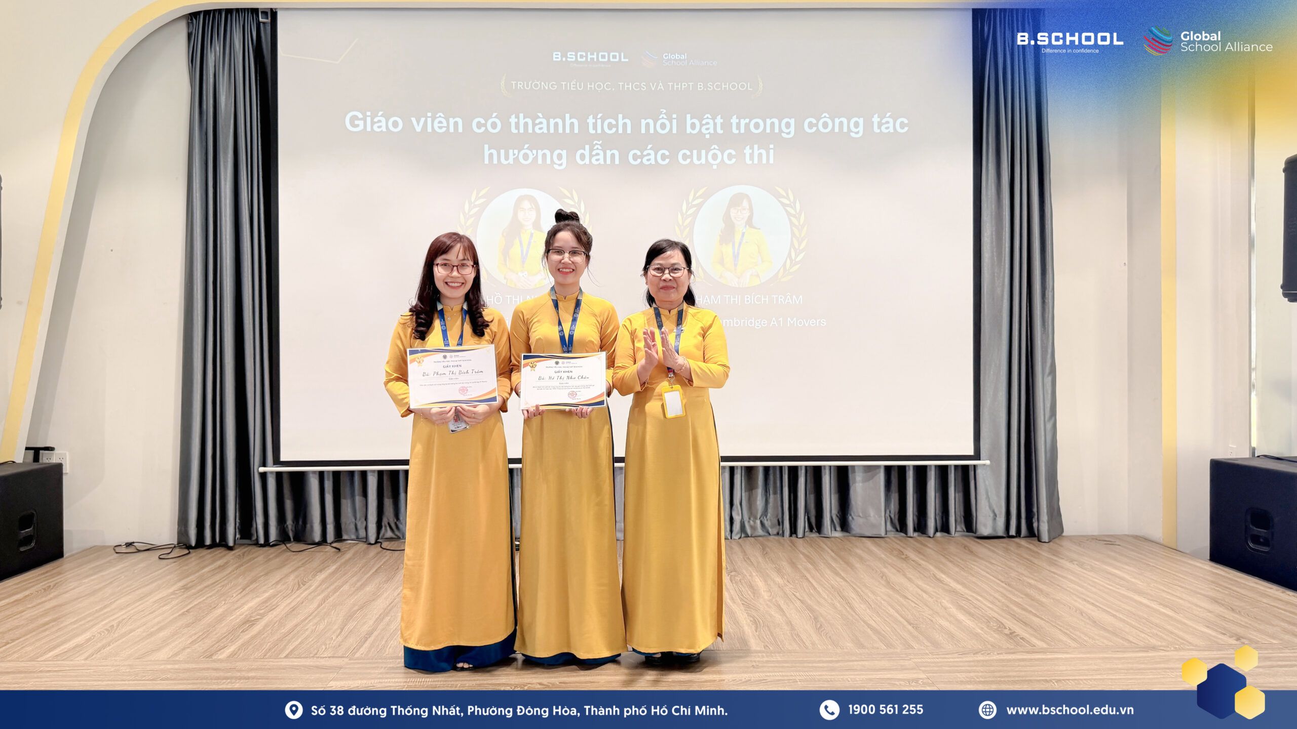 Tuyên dương các thầy cô giáo có thành tích xuất sắc trong công tác bồi dưỡng học sinh